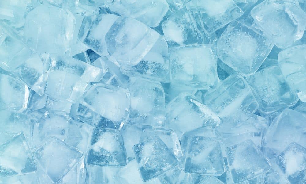 6 Things To Know Before Investing in an Ice Vending Machine